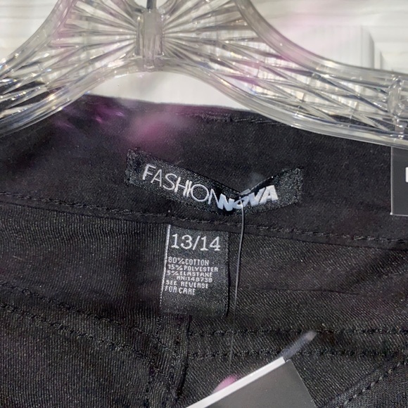 Jeans - Picture 4 of 5